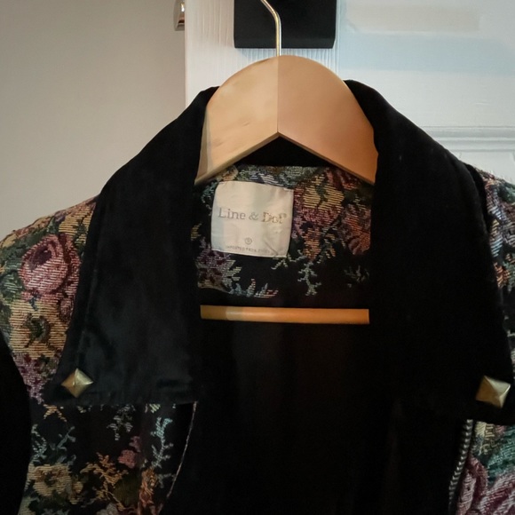 Line and Dot 90s inspired jacket, size small - Picture 3 of 4